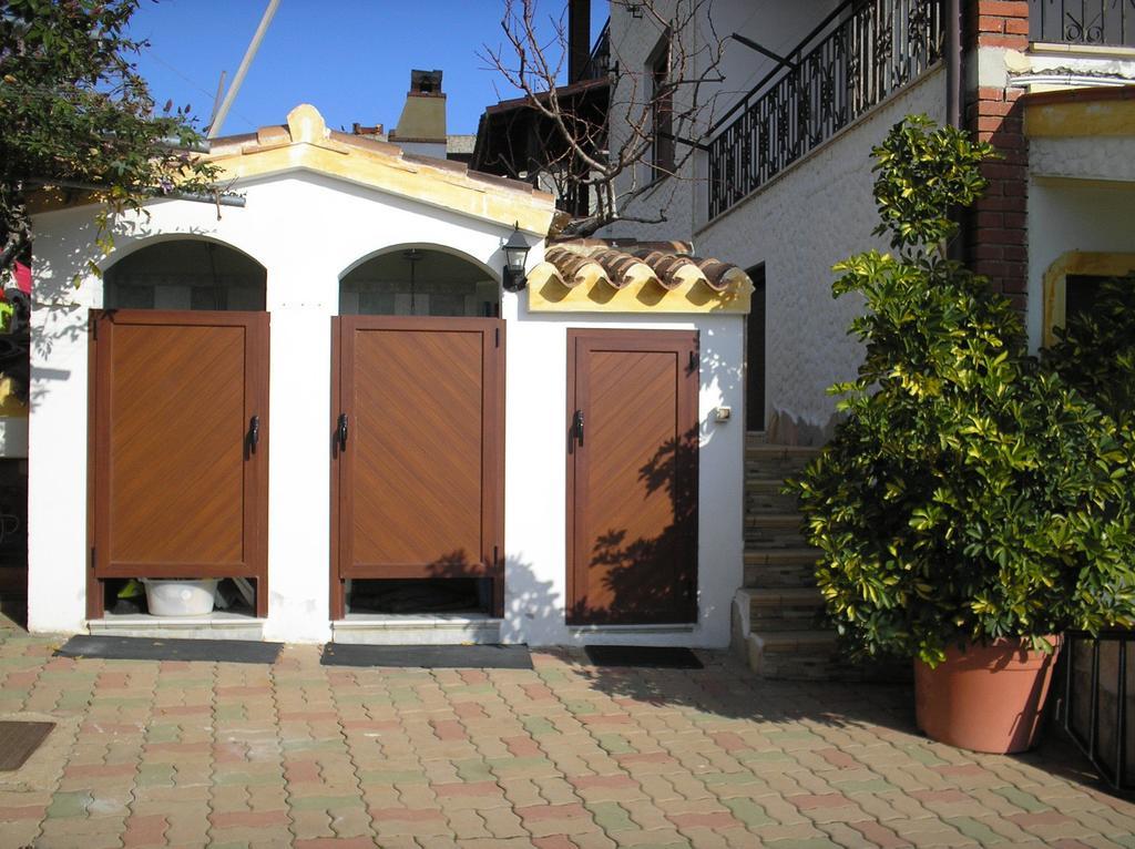 Appartamento Mariolu 3 سانتا ماريا نافاريز الغرفة الصورة